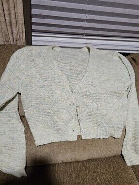 Light Green V-Neck Cropped Women's Cardigan Sweater